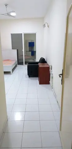 Master bedroom for rent