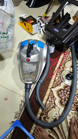 Used Philips PowerPro Compact Bagless Vacuum Cleaner - Good Working Condition