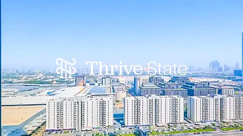 Furnished Studio | Skyline View | Vacant Now