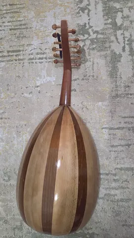 Traditional Oud (Arabic Lute) - Good Condition
