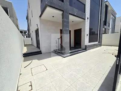 Modern villa with 6 bedrooms, no annual fees