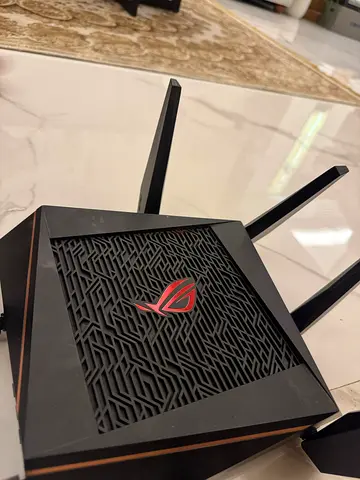 ASUS ROG TRI-BAND ROUTER
