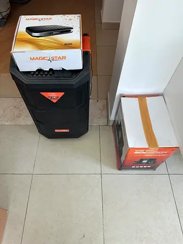 Karaoke machine + music box for birthdays and new year party celebrations