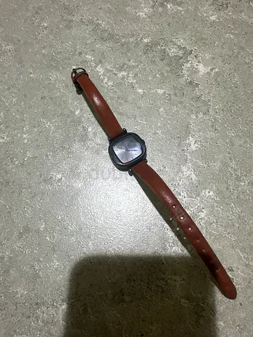 ساعه Komono