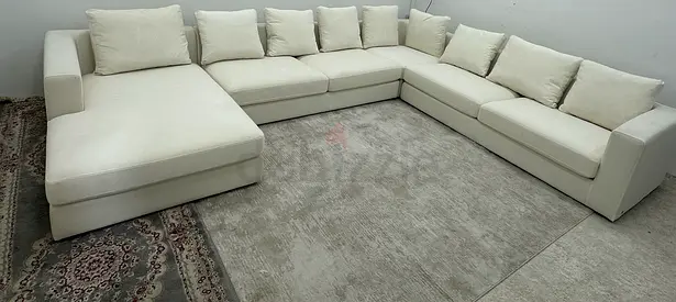 The one Ushape sofa