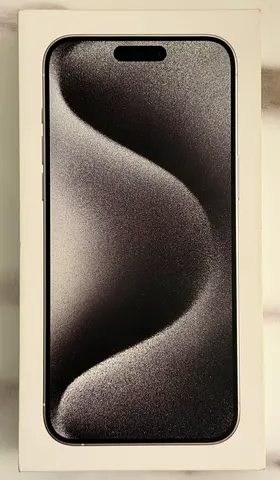 iPhone 15 Pro Max 512GB TDRA Like New White