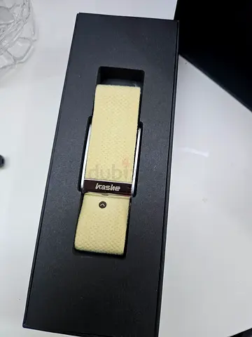 Light cream casual fabric belt with metal buckle (new in box)