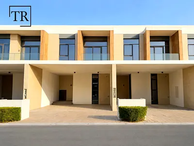 Premium Finishes |Airy Layout| Maid+Laundry | 4chq