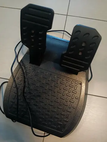 Padels ThrustMaster PC.