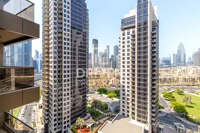 Furnished | Downtown View | Multiple cheques