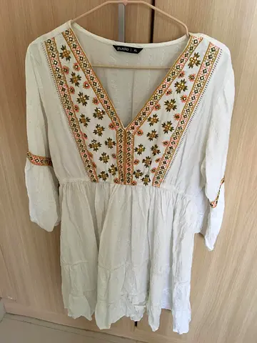 White embroidered V-neck tunic dress, size XL