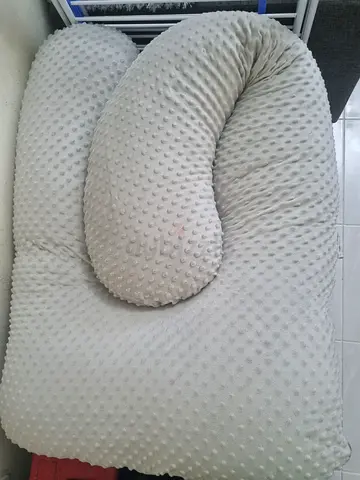 Pregnancy pillow