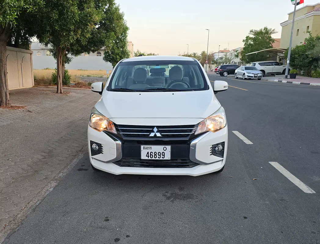 Mitsubishi Attrage 2023 — photo 1 of 20
