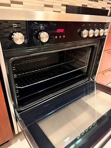 La Germana 90 by 60 Ceramic Burner Eletiric Oven Stainless steel Design