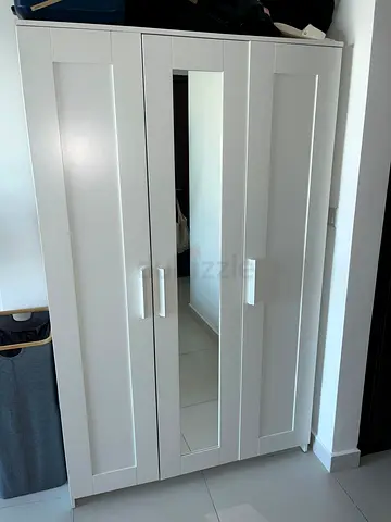 White 3-Door Wardrobe with Mirror