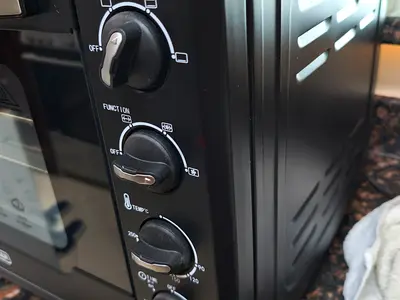 Black  Decker Used countertop oven toaster in an excellent condition