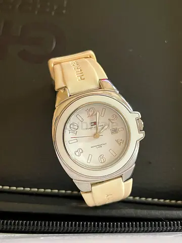 Tommy Hilfiger Womens White Silicone Strap Watch