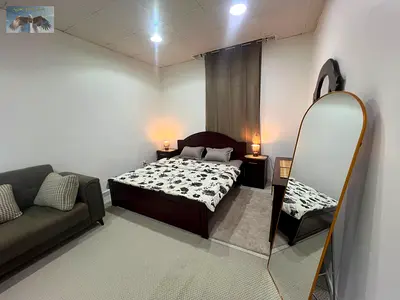 استوديو مفروش للايجار الشهري بالنعيميه عجمان ثاني ساكن فرش جديد بموقع مميز وتصميم راقي