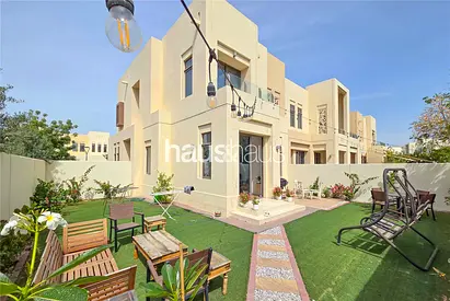 Includes White Goods| Opposite Pool | Single Row