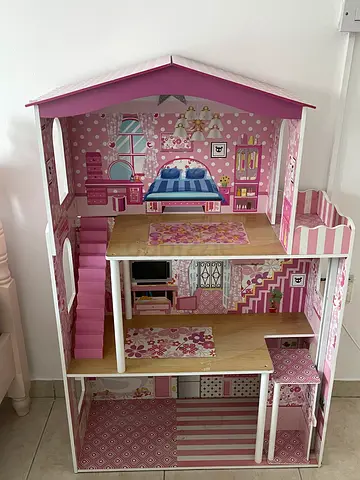Barbie house