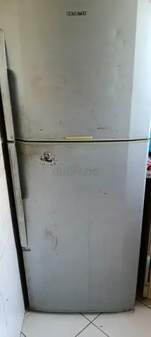 Hitachi fridge for sale