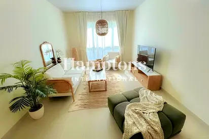 Available 4/7 | Upgraded | Furnished | Burj View
