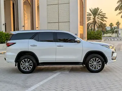 Toyota Fortuner VXR, миниатюра 17