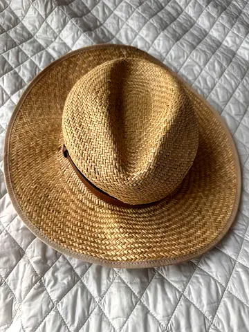 GUCCI HORSEBIT STRAW HAT BRAND NEW