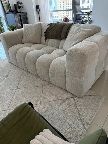 Comfortable 2-3 seater sofa