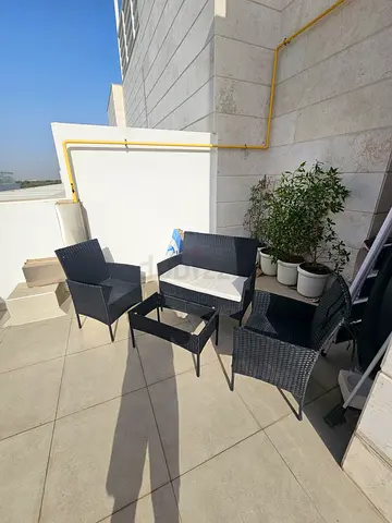 Free outdoor chairs with cushion can be dismantled