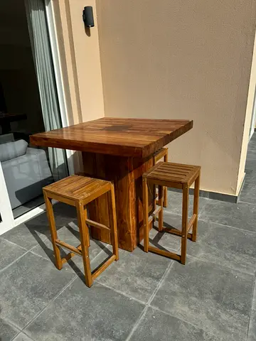 Wooden Bar Table with Four Matching Stools