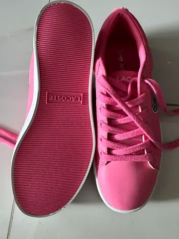 Lacoste girl sneakers