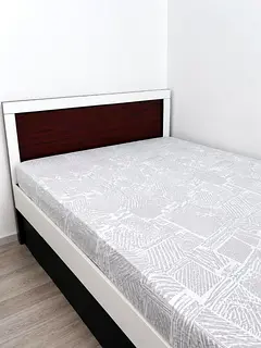 Couples or Male Executive Bachelor Partition Room Available in Damascus St, Quasis, Dubai.