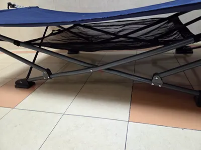 Foldable Camping Cot with Under-Storage Mesh - Heavy Duty, Large Size, very good condition.