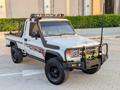 Toyota Land Cruiser 70 Series DIESEL LC 79 LX 2000 GCC Specs