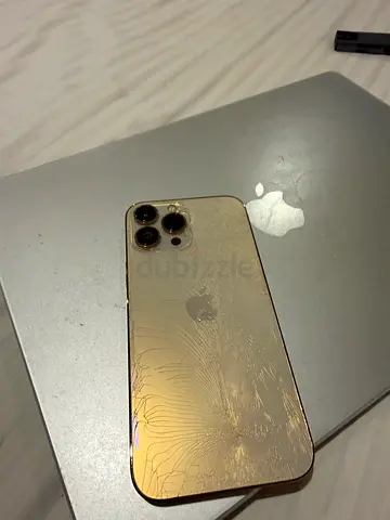 iPhone 13 Pro Max in good condition - 256 GB. Battery %75 (servis) back side is broke