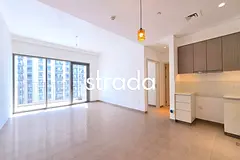 Vacant 2nd July | Pool View | Perfect Condition