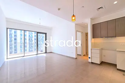 Vacant 2nd July | Pool View | Perfect Condition