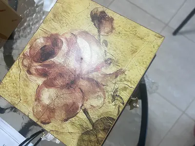 Vintage Floral Decorative Jewelery Box with Brass Latch