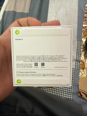 Airpods 4