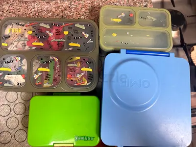 Lunch boxes take all for 100