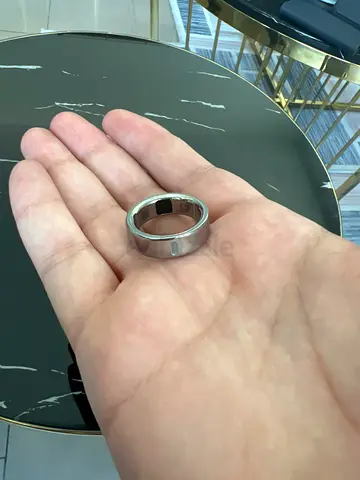 Oura polished stainless steel ring -Size 11, perfect condition
