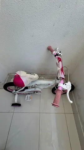 Pink GirI’s Bike with Training Wheels - Good Condition