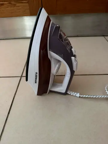 Used Olsenmark Steam Iron - Good Working Condition