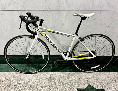 Boardman E4P Cycling Road Bike