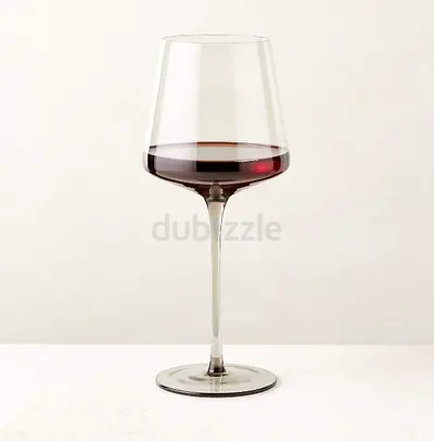 Set of 4 Muse Red Wine Glasses - like new, only used for 3 weeks