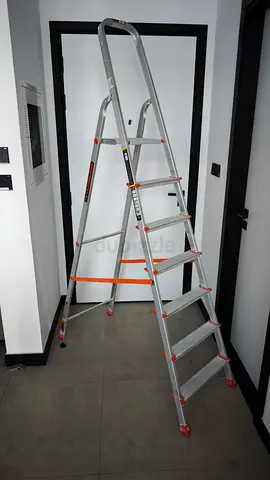 7-Step Aluminum Folding Ladder
