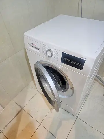 Bosch front load washing machine - 10kg, good working condition