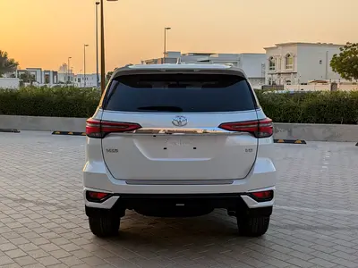 Toyota Fortuner VXR, миниатюра 19