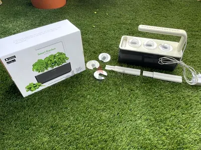 Plant pot indoor smart click and grow